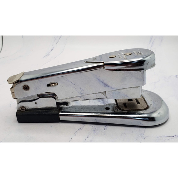 Vintage Arrow No 105 Chrome Metal Handheld Desk Stapler - Picture 3 of 8